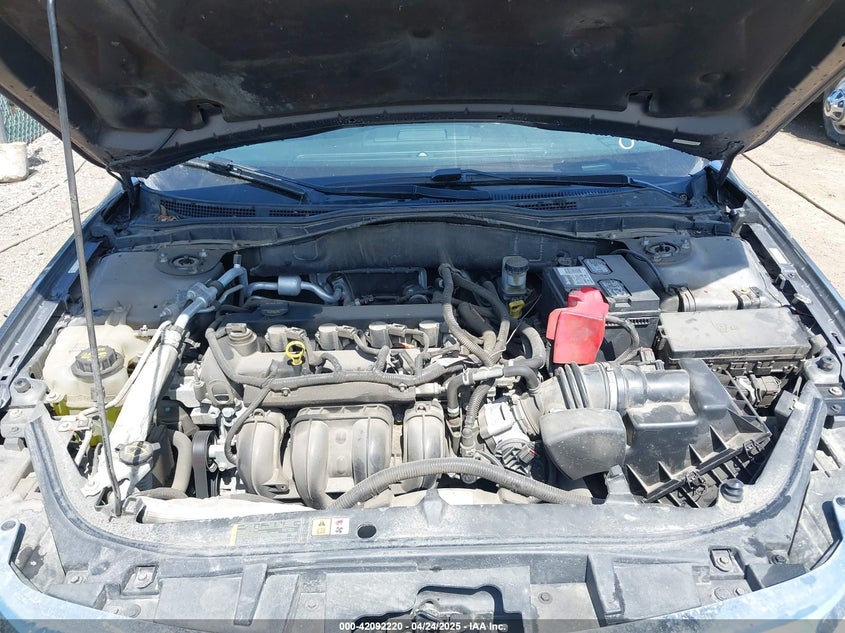 2011 FORD FUSION VIN: 3FAHP0JA6BR328635