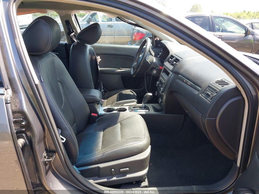 2011 FORD FUSION VIN: 3FAHP0JA6BR328635
