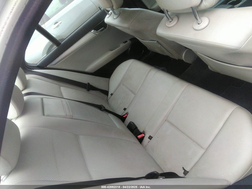 2009 MERCEDES-BENZ C VIN: WDDGF54X99R072248