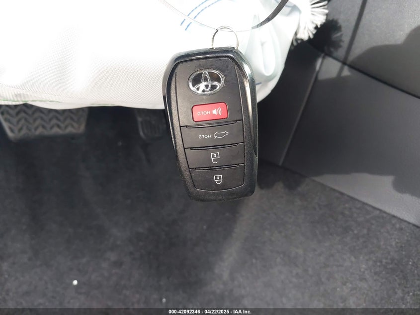 2024 TOYOTA COROLLA VIN: JTDBCMFE4R3067707
