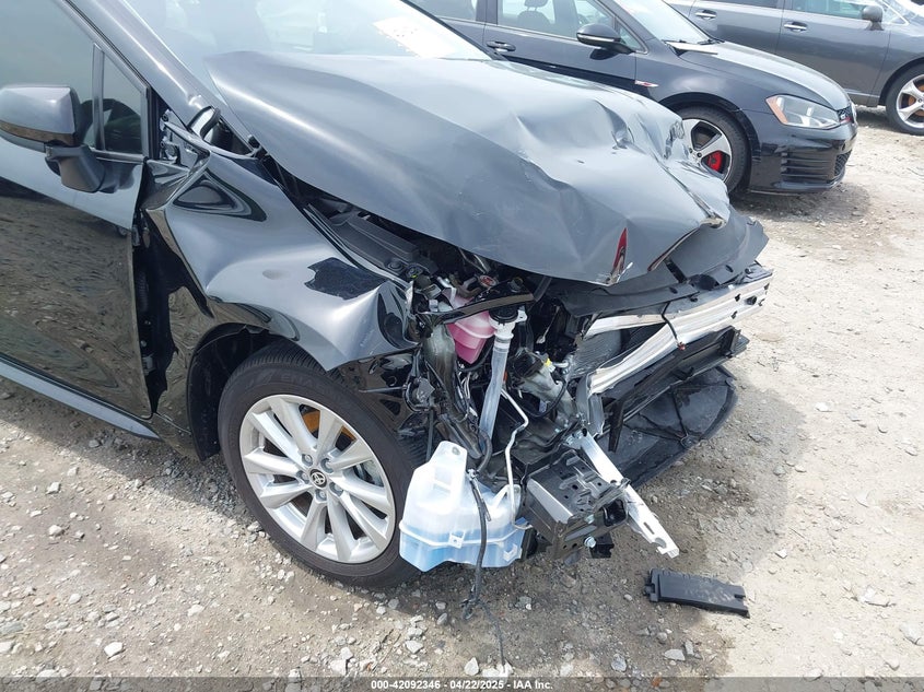 2024 TOYOTA COROLLA VIN: JTDBCMFE4R3067707