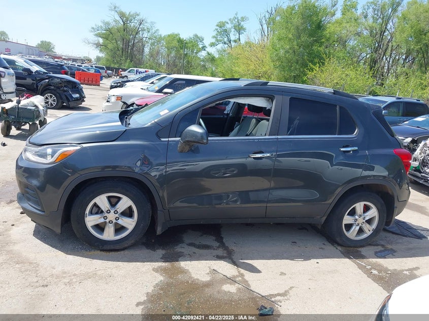 VIN 3GNCJLSB7JL264659 2018 CHEVROLET TRAX LT