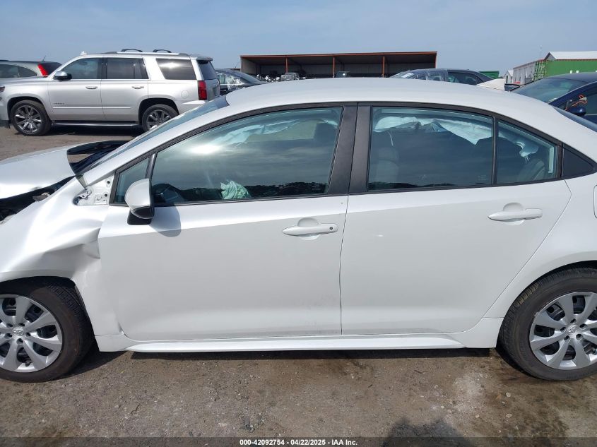 2022 Toyota Corolla Le VIN: 5YFEPMAE3NP01D071 Lot: 42092754