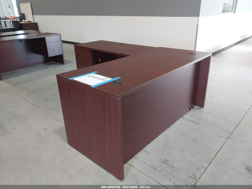 2025 MANAGERS DESK L SHAPE