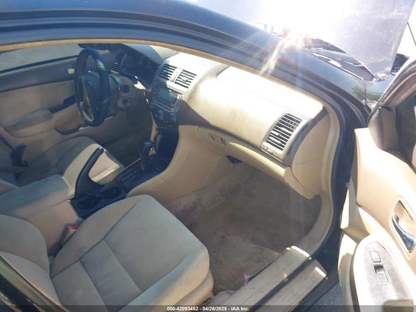 2007 HONDA ACCORD VIN: 1HGCM56367A007394