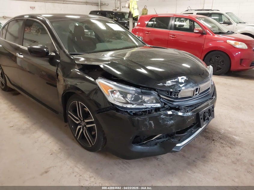 2017 HONDA ACCORD VIN: 1HGCR2F51HA300915