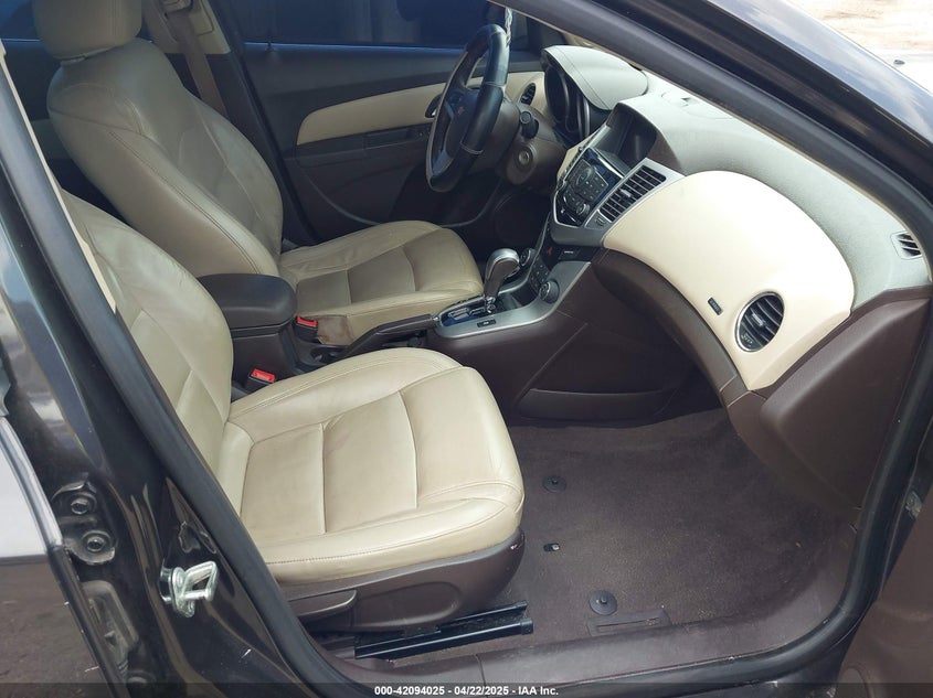 2014 CHEVROLET CRUZE VIN: 1G1PE5SB6E7110425
