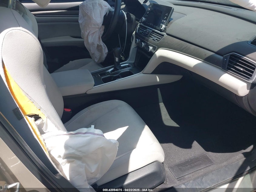 2018 HONDA ACCORD VIN: 1HGCV1F16JA052721