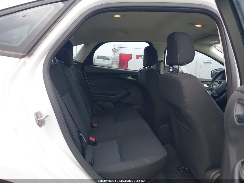 2018 FORD FOCUS VIN: 1FADP3F22JL292697