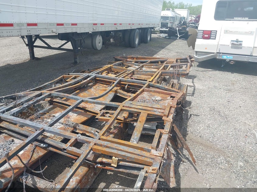 2015 Ford E-350 Stripped VIN: 1FC3E3KS0FDA11337 Lot: 42094394