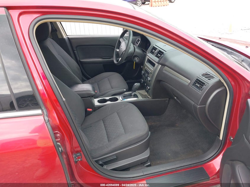 2011 FORD FUSION VIN: 3FAHP0HA0BR208934