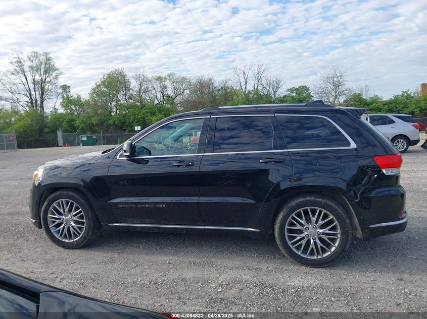 2017 JEEP GRAND CHEROKEE VIN: 1C4RJFJG2HC843906