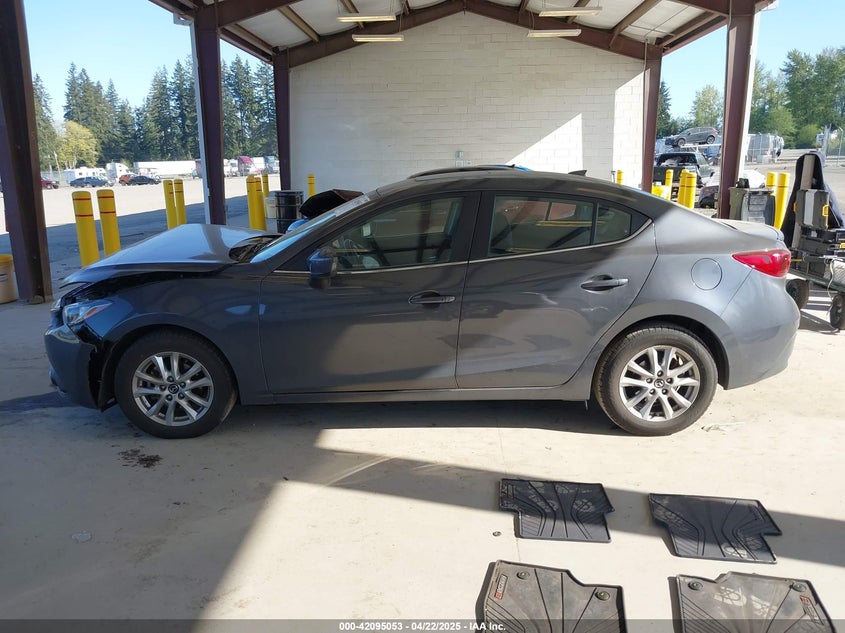 2014 MAZDA MAZDA3 I GRAND TOURING - JM1BM1W76E1174860