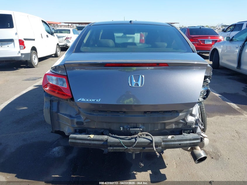 2013 HONDA ACCORD VIN: 1HGCT1B85DA021392