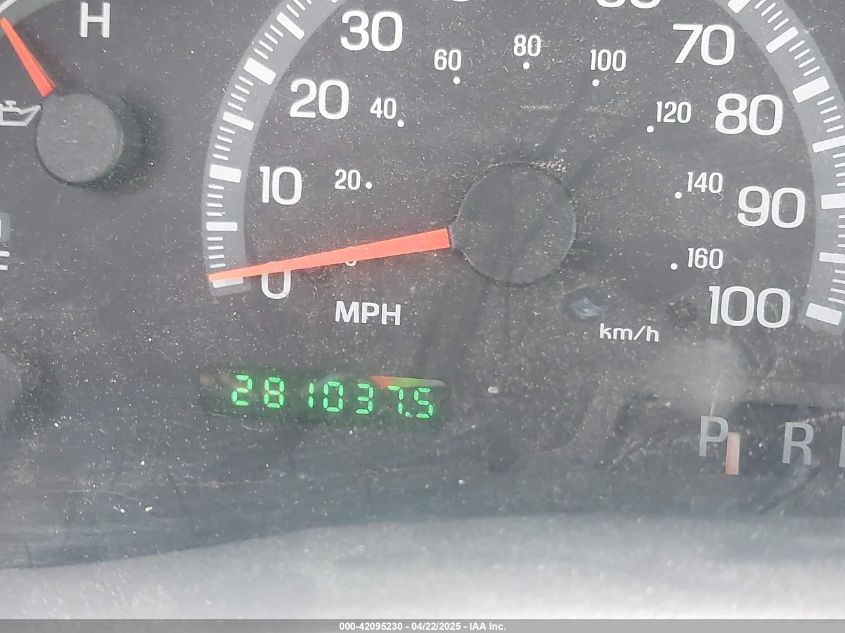 2002 Ford Expedition Xlt VIN: 1FMRU15W62LA54592 Lot: 42095230