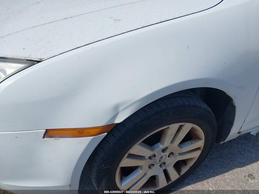 2007 FORD FUSION VIN: 3FAHP081X7R122649
