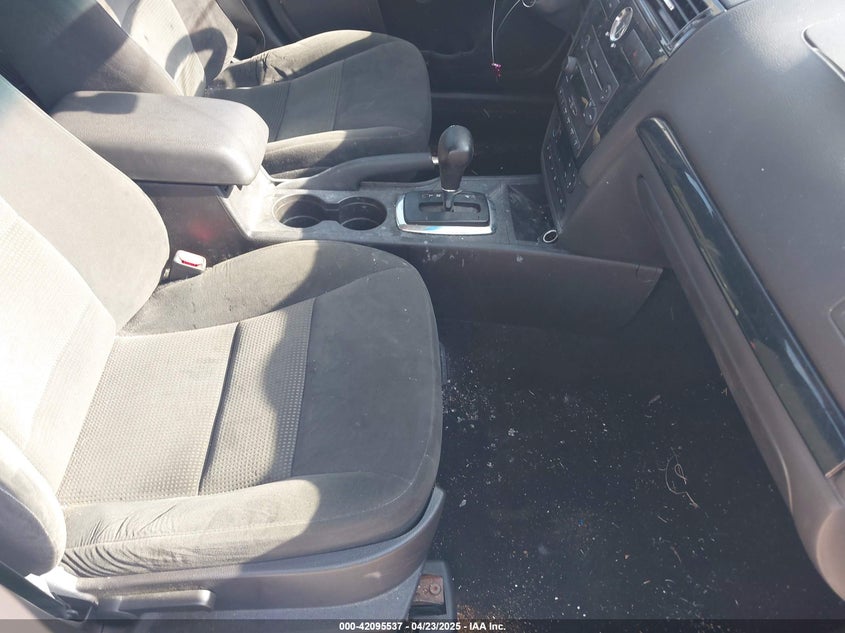 2007 FORD FUSION VIN: 3FAHP081X7R122649