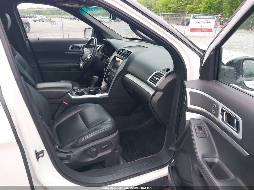 2011 FORD EXPLORER VIN: 1FMHK8D84BGA29275