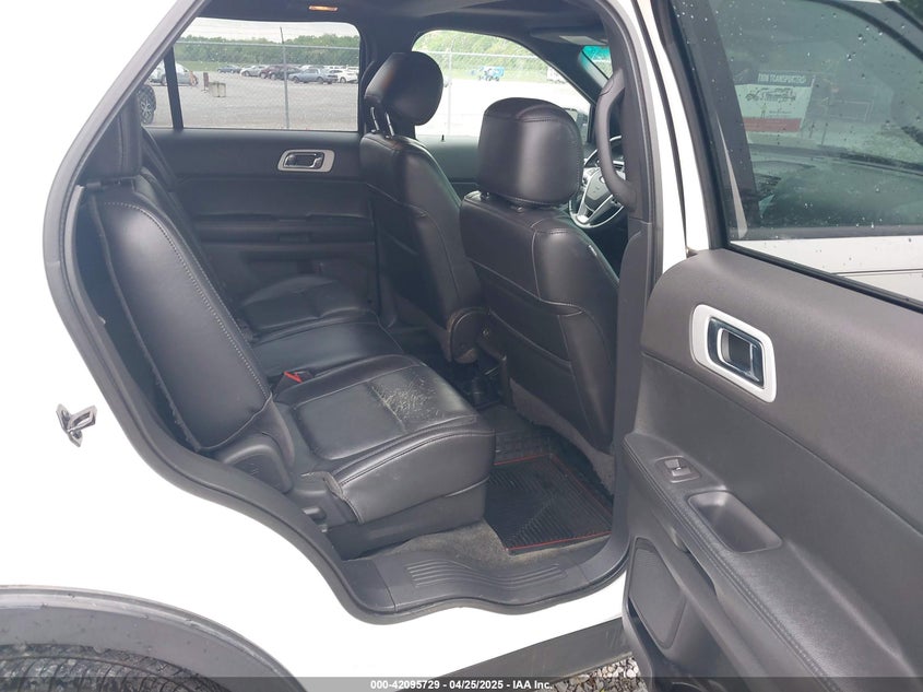2011 FORD EXPLORER VIN: 1FMHK8D84BGA29275