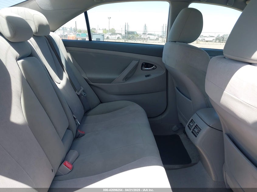 2011 TOYOTA CAMRY HYBRID VIN: 4T1BB3EK0BU139776
