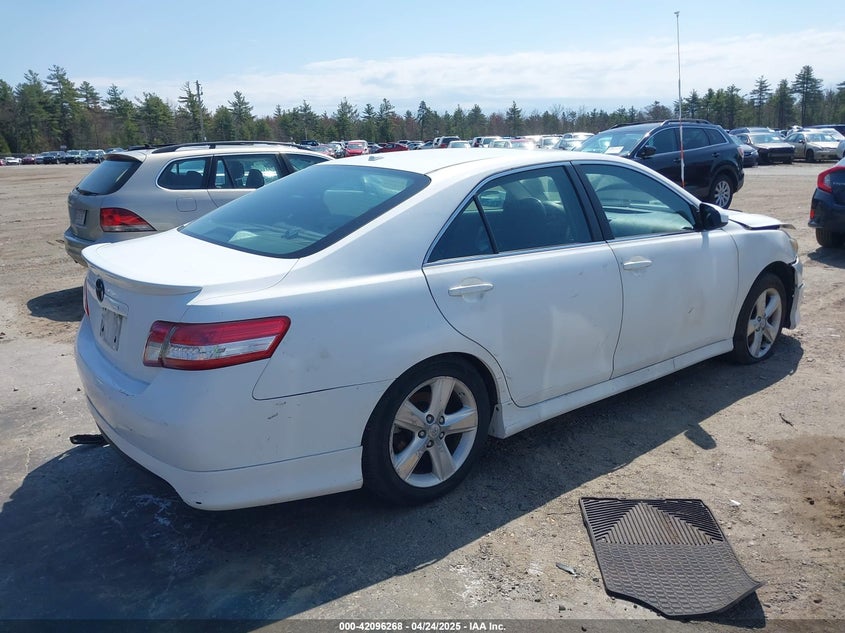 2011 TOYOTA CAMRY VIN: 4T1BF3EK0BU592218