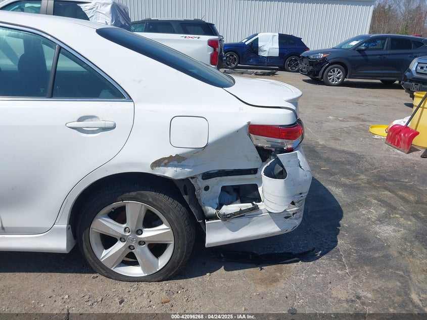 2011 TOYOTA CAMRY VIN: 4T1BF3EK0BU592218
