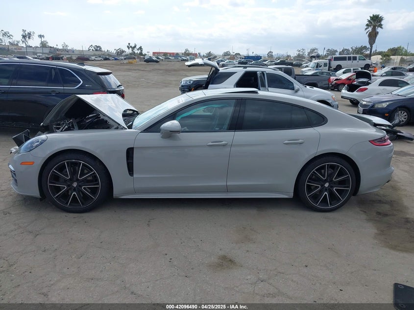 2018 PORSCHE PANAMERA 4S - WP0AB2A77JL136843