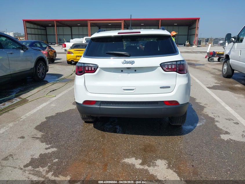 2022 JEEP COMPASS LATITUDE FWD - 3C4NJCBB8NT219365