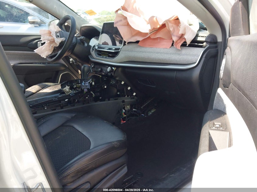 2022 JEEP COMPASS LATITUDE FWD - 3C4NJCBB8NT219365