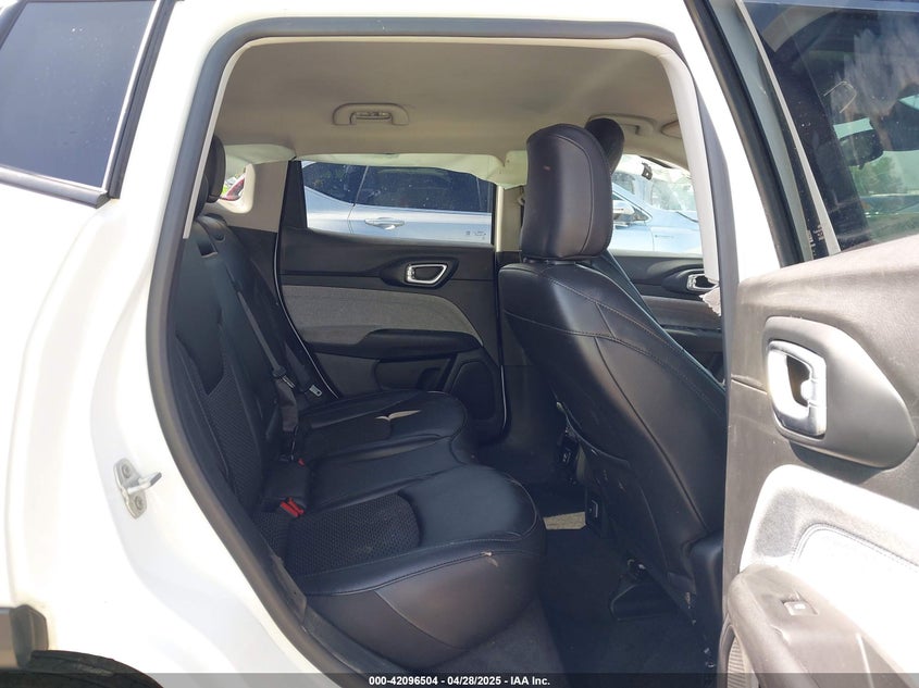 2022 JEEP COMPASS LATITUDE FWD - 3C4NJCBB8NT219365
