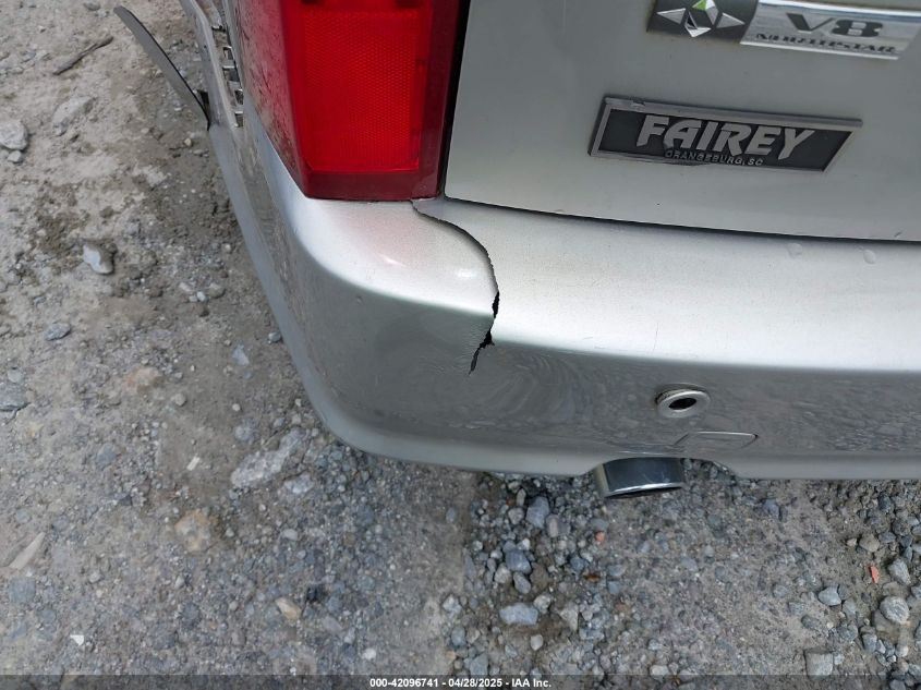 2004 Cadillac Srx V8 VIN: 1GYDE63AX40100262 Lot: 42096741