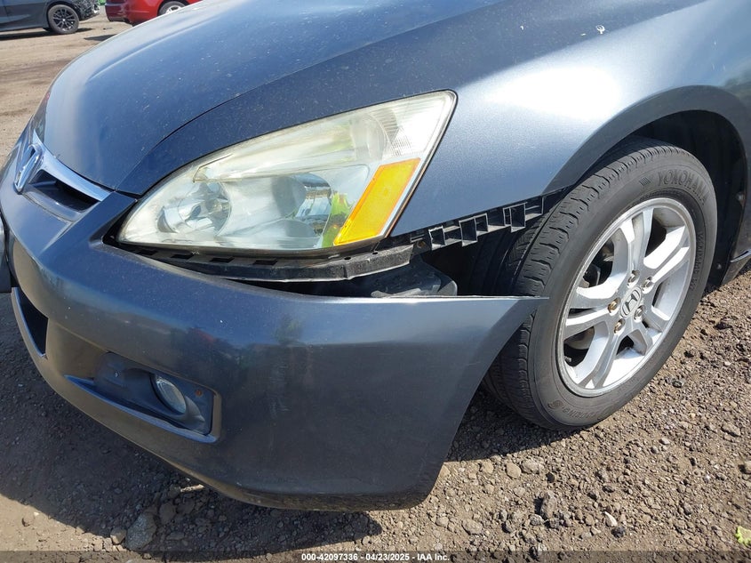 2007 HONDA ACCORD VIN: 1HGCM56857A087170