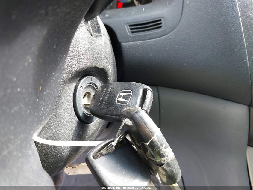 2007 HONDA ACCORD VIN: 1HGCM66527A093519