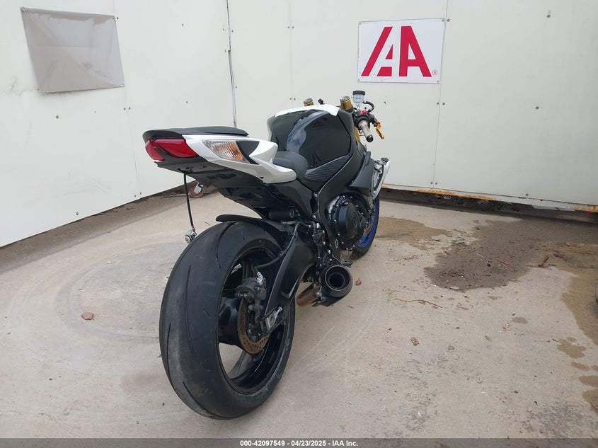 2024 SUZUKI GSX-R750 - JS1GR7MA7R7100921