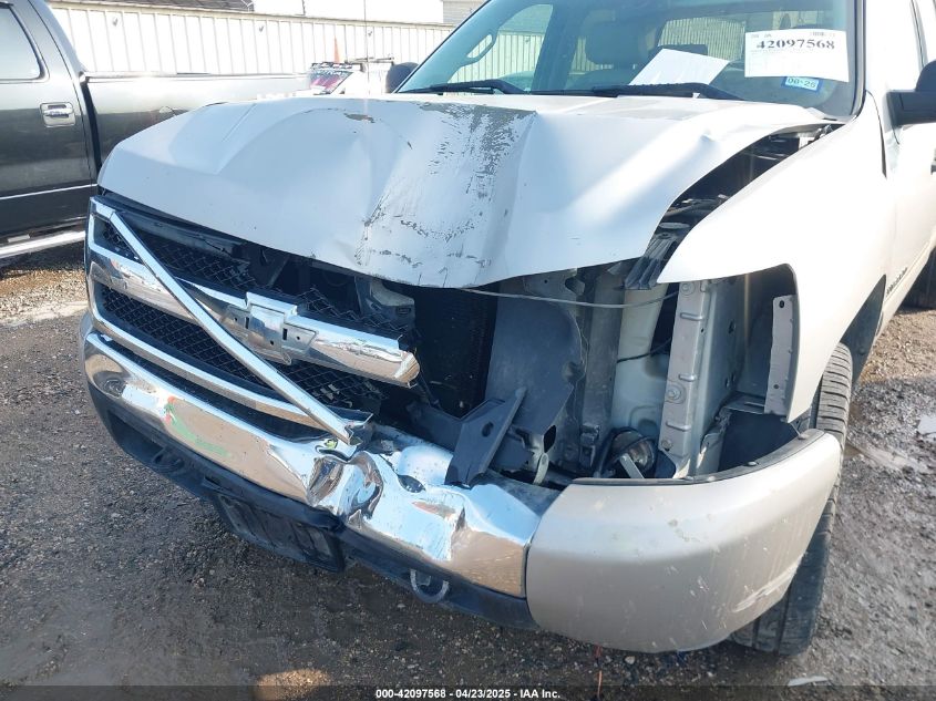 2008 Chevrolet Silverado 1500 Lt1 VIN: 2GCEC130581327749 Lot: 42097568