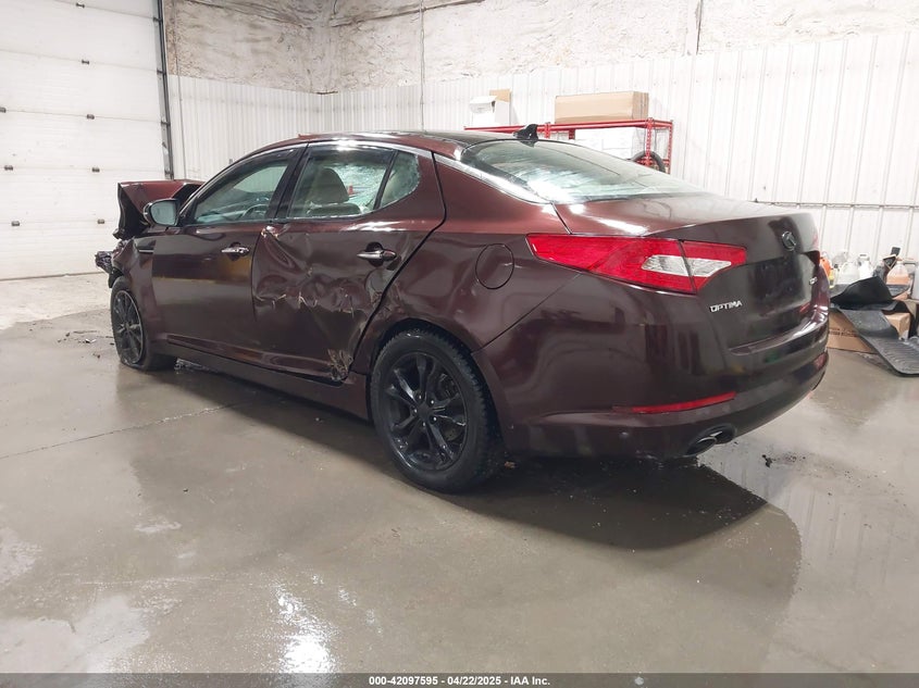 2011 KIA OPTIMA VIN: KNAGN4A70B5108513