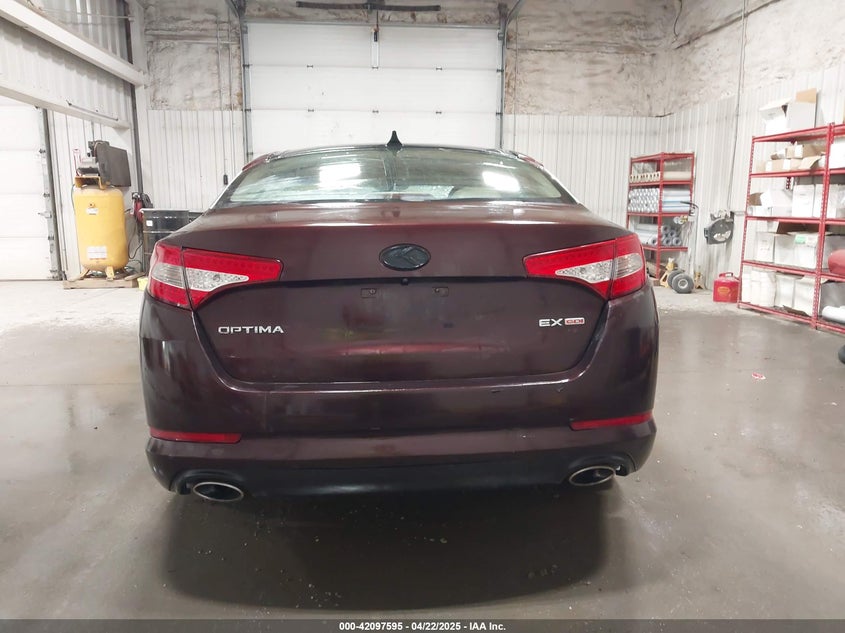 2011 KIA OPTIMA VIN: KNAGN4A70B5108513