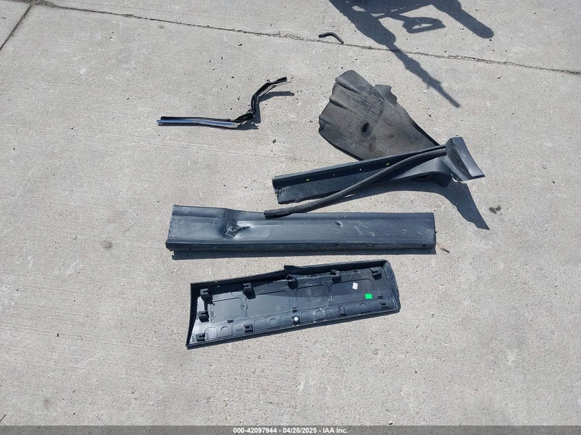 2018 CHEVROLET EQUINOX PREMIER 2GNAXMEV5J6116516