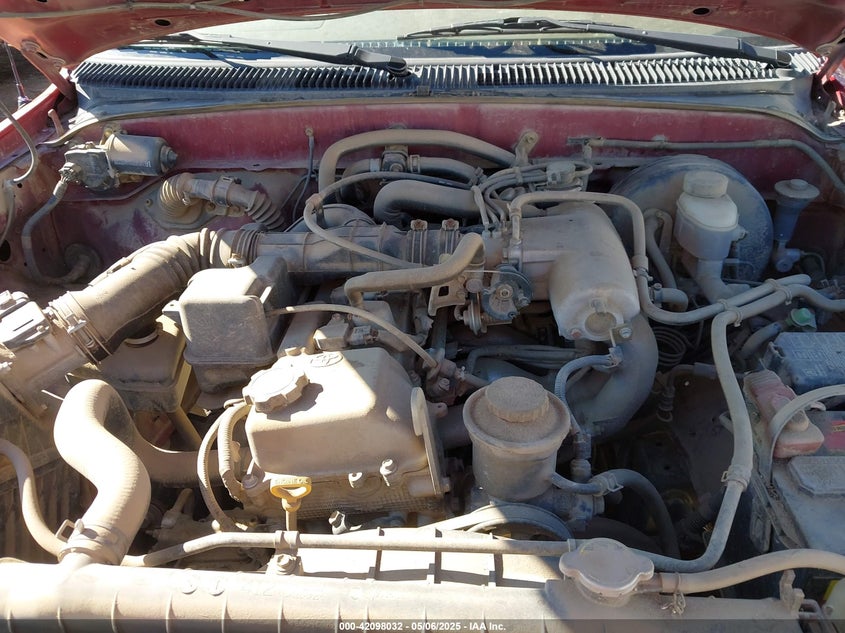 2002 Toyota Tacoma VIN: 5TEPM62NX2Z010584 Lot: 42098032