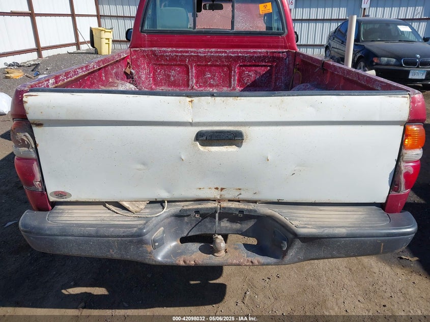 2002 Toyota Tacoma VIN: 5TEPM62NX2Z010584 Lot: 42098032