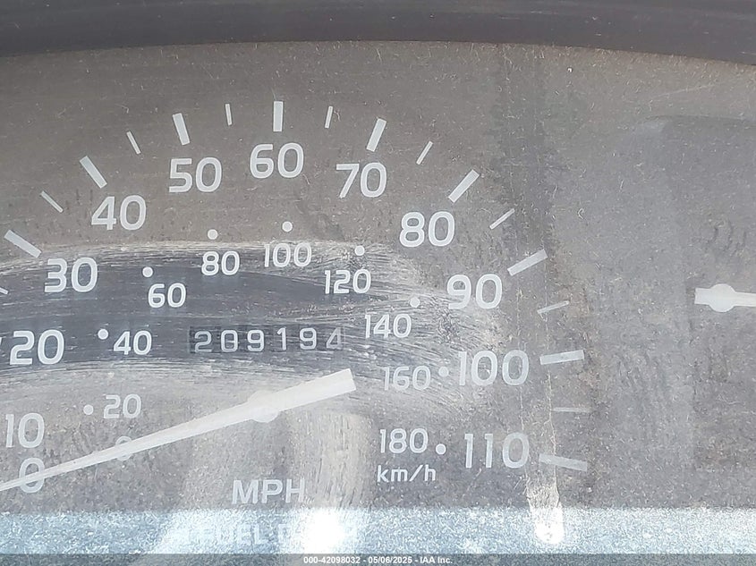 2002 Toyota Tacoma VIN: 5TEPM62NX2Z010584 Lot: 42098032