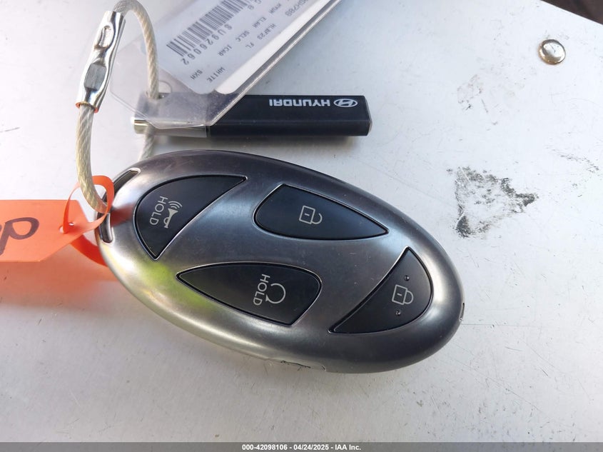 2025 HYUNDAI ELANTRA VIN: KMHLS4DG8SU926062