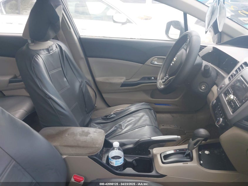 2012 HONDA CIVIC VIN: 2HGFB2F57CH535279