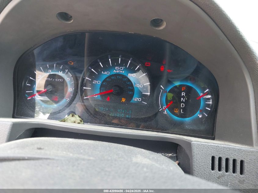 2012 Ford Fusion S VIN: 3FAHP0GA1CR135298 Lot: 42098456