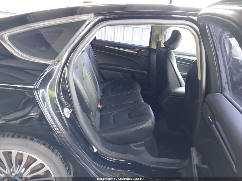 2017 FORD FUSION VIN: 3FA6P0K95HR130097