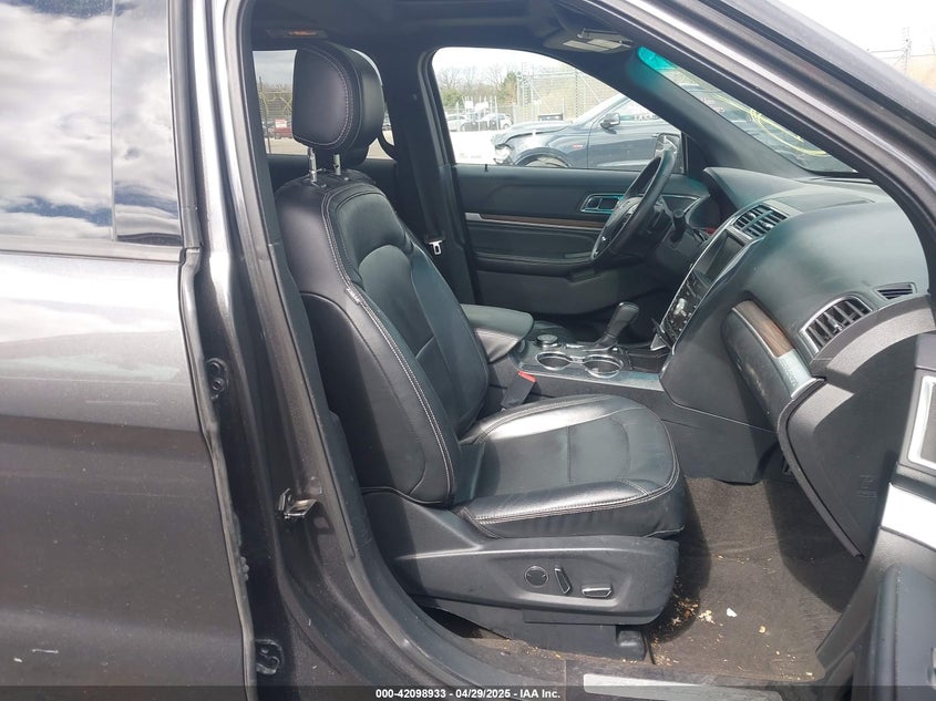 2016 FORD EXPLORER VIN: 1FM5K8F89GGA06436