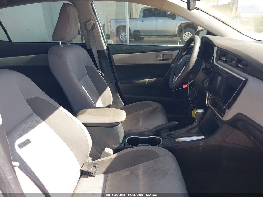2018 TOYOTA COROLLA VIN: 2T1BURHE1JC097976