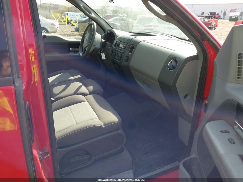 2006 FORD F-150 VIN: 1FTRF12W46NA82050