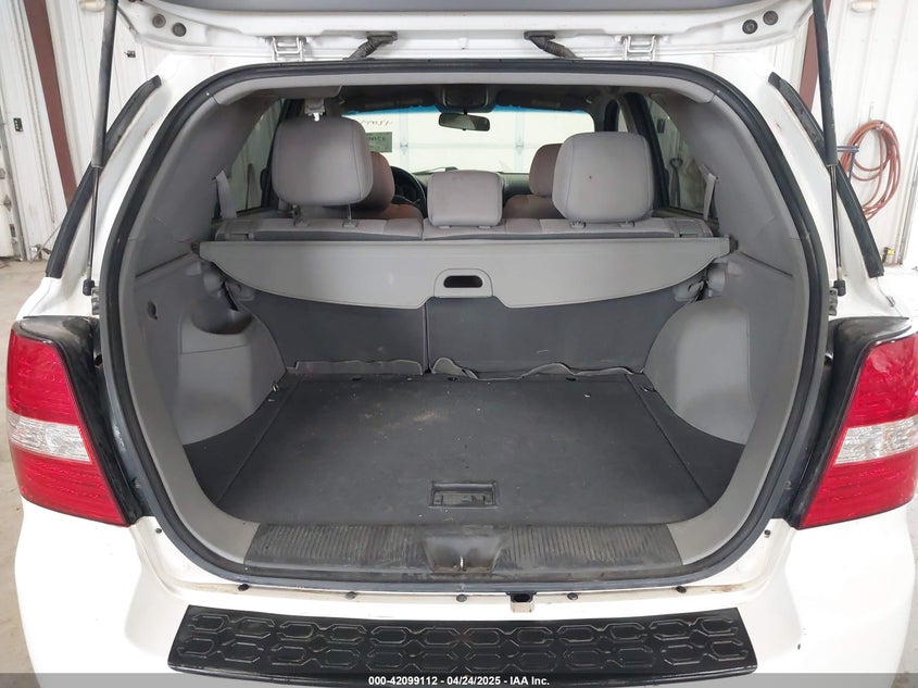 2009 Kia Sorento Lx VIN: KNDJC735695869097 Lot: 42099112