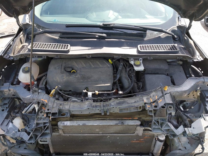 VIN 1FMCU0GD4HUD94743 2017 FORD ESCAPE SE